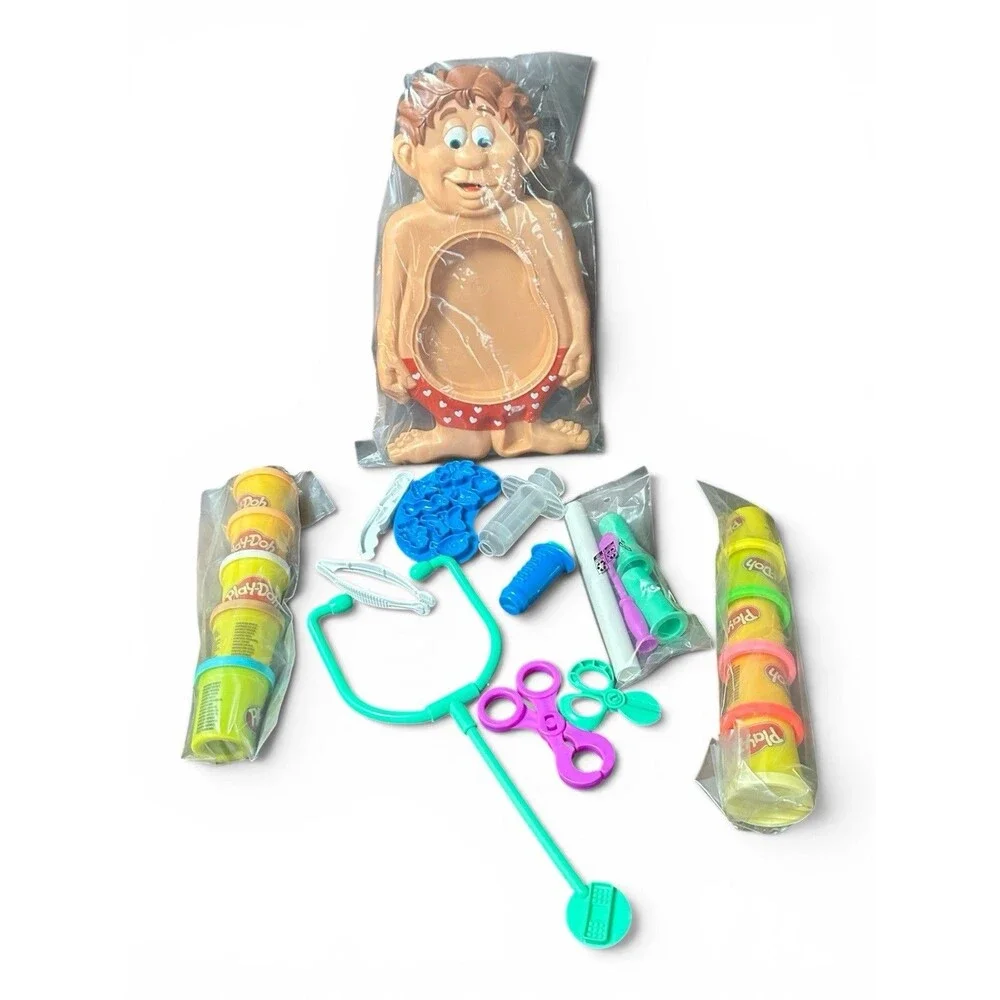 Play-Doh Playdoh Operation Style Classic Clinic Play Set Medical Doctor Open Box